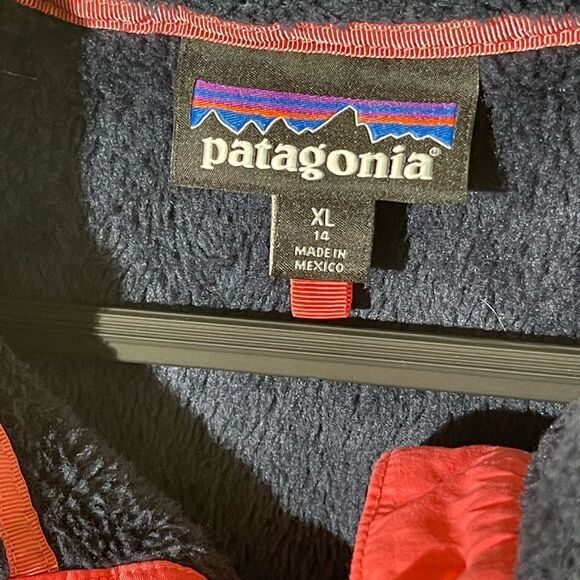 Sold  - Picture 3 of 6